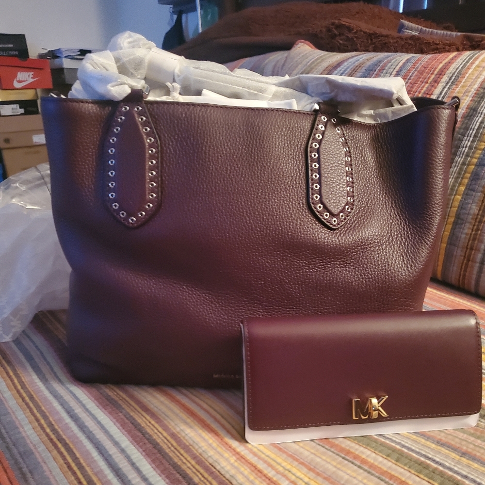 Purse and wallet